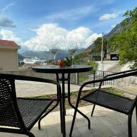 Nature Bay Apartment Котор Екстер'єр фото